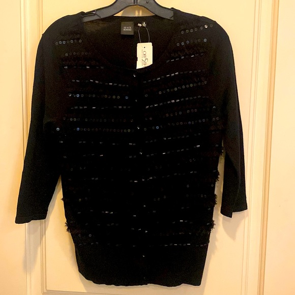 Saks 5th Ave sweater - Picture 1 of 6